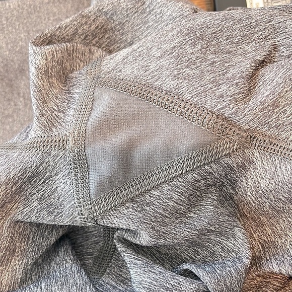 Lululemon Wunder Under Crop High-Rise Luxtreme Leggings 21” Size 2 - Picture 6 of 14